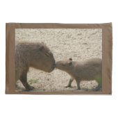Housse D'oreillers Capybara maman et bébé (Dos)