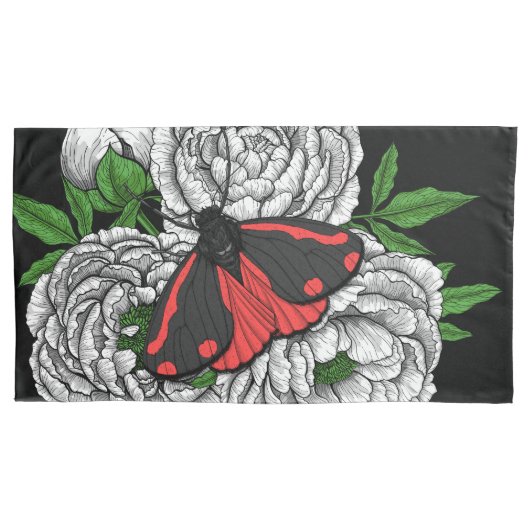 Housse D'oreillers Cinnabar moth (devant-gauche)