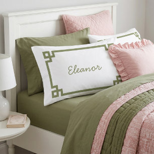 Housse D'oreillers Clé grecque vert olive Monogramme Standard
