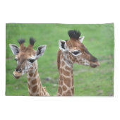 Housse D'oreillers Cutest Baby Animals | Two Baby Giraffes (Dos)