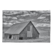 Housse D'oreillers Farms | BW American Flag Barn Scene (Dos)