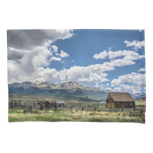 Housse D'oreillers Farms Farm Below the Colorado Mountains