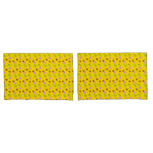 Housse D'oreillers fleurs aux papillons sur un arrière - plan jaune