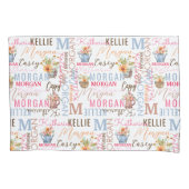 Housse D'oreillers Fleurs peintes avec nom et collage Monogramme (devant-gauche)