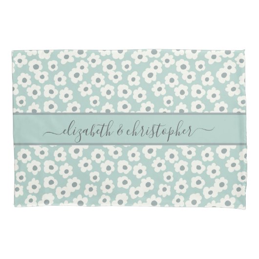 Housse D'oreillers Fleurs vert sauge blanc gris Monogram Boho (devant-gauche)