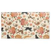 Housse D'oreillers Floral Felines: Cozy Cats & Blooms Pattern (devant-gauche)