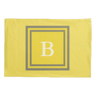 Housse D'oreillers Gris décoré d'un monogramme et jaune faits sur