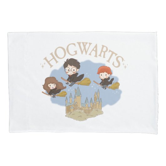Housse D'oreillers HARRY POTTER™, Hermione & Ron Fly Over HOGWARTS™ (devant)