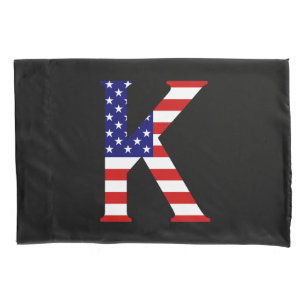 Housse D'oreillers K Monogramme superposé sur le drapeau américain pc