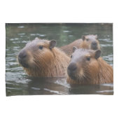 Housse D'oreillers Les capybaras nagent dans la rivière, (devant-Droit)