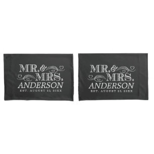 Housse D'oreillers M. et Mme personnalisés Vintage Typography Wedding