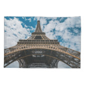 Housse D'oreillers Monuments | Looking Up at the Eiffel Tower (Dos)