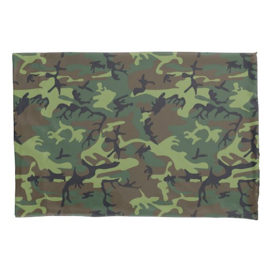 HOUSSE D'OREILLERS MOTIF DE CHASSE CAMOFLAGE (devant)