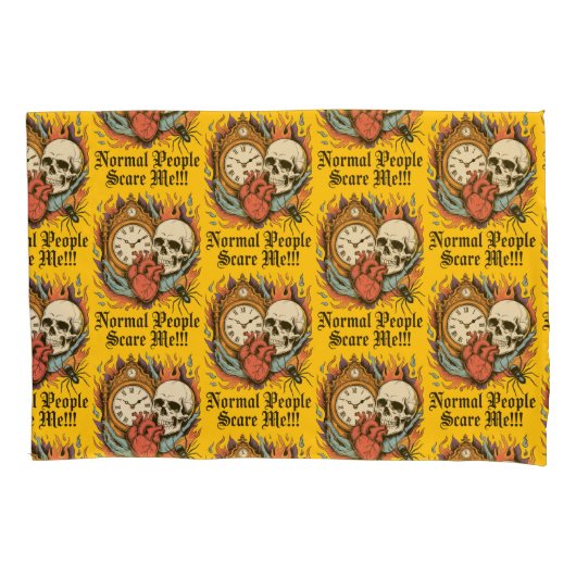 Housse D'oreillers Normal People Scare Me (devant)