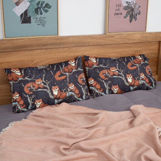 Housse D'oreillers Pandas rouges dans les arbres