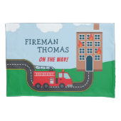 Housse D'oreillers Pompier et Camion d'incendie avec le petit garçon  (devant)