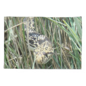 Housse D'oreillers Serpent à taureaux R4 dans l'herbe (Dos)