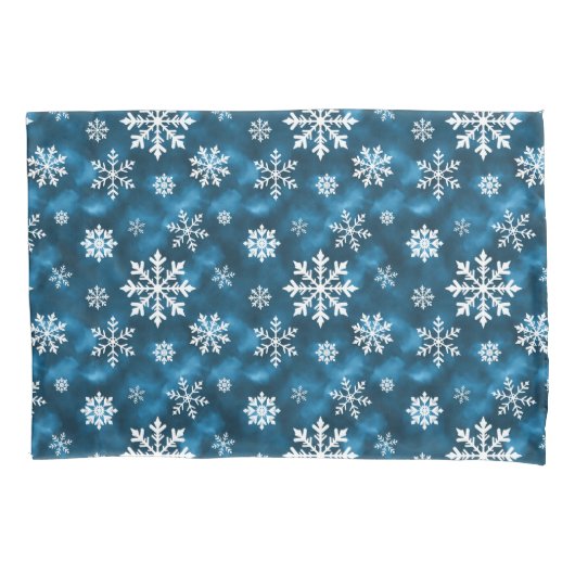 Housse D'oreillers Snowflake Pattern On Wintery Blue Background (devant-gauche)
