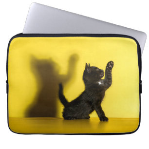 Housse Pour Ordinateur Portable Animaux de bébés cutest Black Cat Jouer