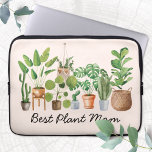 Housse Pour Ordinateur Portable Aquarelle Tropical Houseplant Maman Citation<br><div class="desc">Voici notre Aquarelle Tropical Houseplant Mom Citer la pochette de l'ordinateur portable. Avec des illustrations aquarelle des plantes domestiques,  créant une ambiance naturelle.Convient comme cadeau pour les plantes,  jardin et amoureux de la nature.</div>
