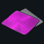 Housse Pour Ordinateur Portable Arrière - plan métallique rose profond brillant<br><div class="desc">Elégant moderne teintes rose foncé poli texture métallique imprimé. monogramme facultatif.</div>