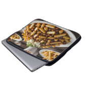 Housse Pour Ordinateur Portable Assiette de Poutine (Devant bas)