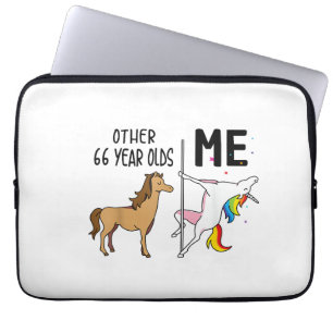 Housse Pour Ordinateur Portable Autre cadeau de licorne 66 ans anniversaire et moi