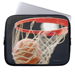 Housse Pour Ordinateur Portable Basket-ball dans le panier