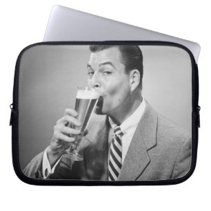 Housse Pour Ordinateur Portable Bière potable d'homme d'affaires