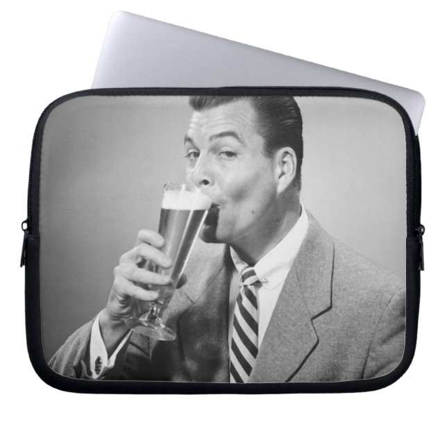 Housse Pour Ordinateur Portable Bière potable d'homme d'affaires (Devant)