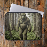 Housse Pour Ordinateur Portable Bigfoot Marcher à travers les bois<br><div class="desc">Sasquatch marchant à travers les arbres dans la forêt ai art.</div>