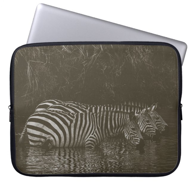 HOUSSE POUR ORDINATEUR PORTABLE BOISSON FAMILIALE ZEBRA (Devant)