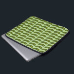 Housse Pour Ordinateur Portable Brochets de chiche à aile verte Kascher Deli<br><div class="desc">Doté d'un marqueur d'origine illustrant un cornichon vert crunchy. Parfait pour votre gourmet préféré ! Ne vois-tu pas ce que tu cherches ? Vous avez besoin d'aide pour la personnalisation ? Contactez Rebecca pour avoir quelque chose conçu pour vous.</div>