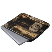 Housse Pour Ordinateur Portable Cambodia Smiling Stone Totem Laptop Sleeve (Devant bas)