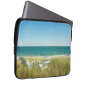 Housse Pour Ordinateur Portable Chaises d'Adirondack dans les dunes (Devant droit)