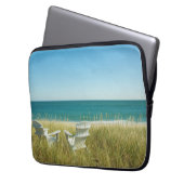 Housse Pour Ordinateur Portable Chaises d'Adirondack dans les dunes (devant gauche)