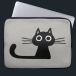 Housse Pour Ordinateur Portable Chat cool Black Kitty | Whimsical Animal Art<br><div class="desc">Protégez votre ordinateur avec cette pochette d'ordinateur portable de chat noir cool. Un chaton noir excentrique avec de grands yeux ronds et une longue queue. Un design félin amusant pour les amoureux de les chats. Visitez le Doodle World de Jenn pour encore plus d'accessoires électroniques avec ce chaton noir fantaisiste....</div>