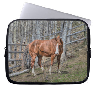Housse Pour Ordinateur Portable Chestnut Stallion Horse et Forêt - Equine