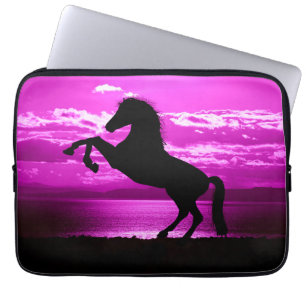 Housse Pour Ordinateur Portable Cheval noir Ciel pourpre et eau