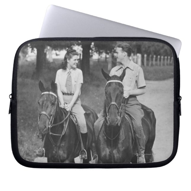Housse Pour Ordinateur Portable Chevaux d'équitation de couples (Devant)
