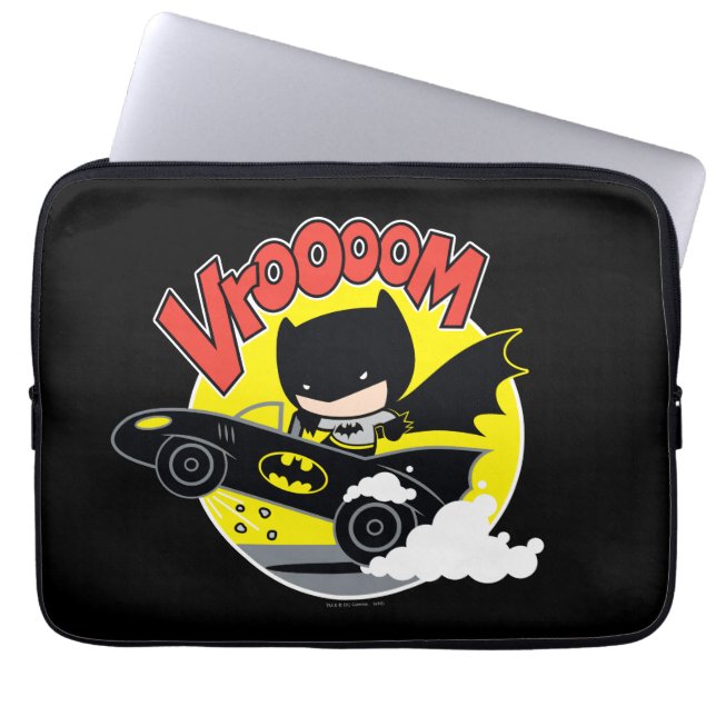Housse Pour Ordinateur Portable Chibi Batman Dans Le Batmobile (Devant)