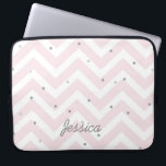 Housse Pour Ordinateur Portable Chic Pastel Rose Chevron Dotty Personnalisé<br><div class="desc">Cheron et motif à points doux et tendance.</div>