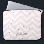 Housse Pour Ordinateur Portable Chic Pastel Rose Chevron Dotty Personnalisé<br><div class="desc">Cheron et motif à points doux et tendance.</div>