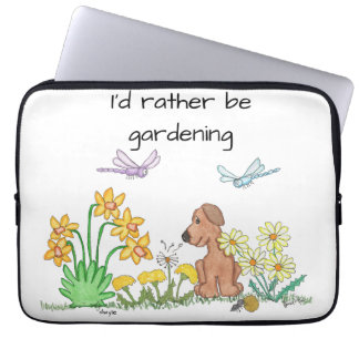 Housse Pour Ordinateur Portable Chien dans un jardin de fleurs