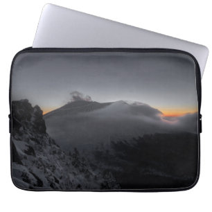 Housse Pour Ordinateur Portable Coucher de soleil volcanique sur les sommets majes