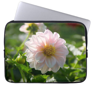 Housse Pour Ordinateur Portable Dahlia blanche dans la photo du jardin