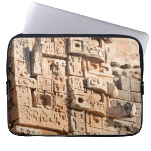 Housse Pour Ordinateur Portable Détail de pyramide de magicien, Yucatan, Mexique