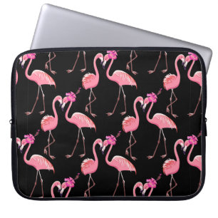 Housse Pour Ordinateur Portable Deux flamants roses sur un arrière - plan noir. In