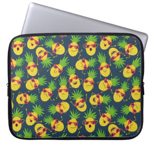 Housse Pour Ordinateur Portable Doodle ananas, dessiné à la main, motif d'été.