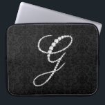 Housse Pour Ordinateur Portable Élégant G étincelant Diamants-Monogramme<br><div class="desc">Élégant noir et blanc étincelant diamants lettre initiale G. D'autres lettres vont bientôt arriver. Envoyez-moi un e-mail pour que vous l'obteniez plus tôt car cela prend du temps pour le faire. C'est une image de diamants et non pas réelle ou fausse.</div>